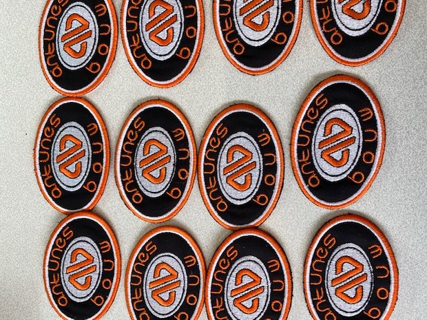 logobadges borduren kopen 
